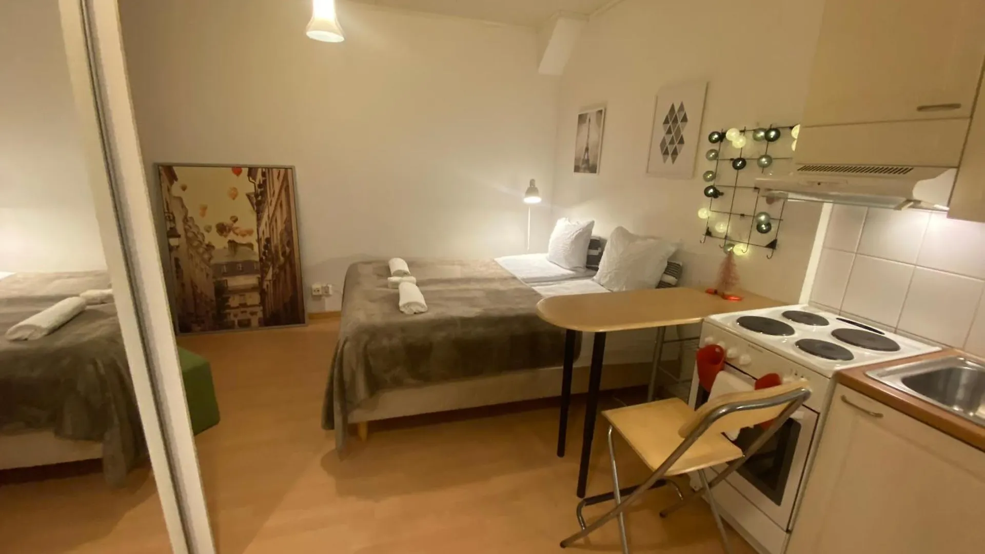 Apartment Cozy And Peaceful Punavuori Helsinki Finland